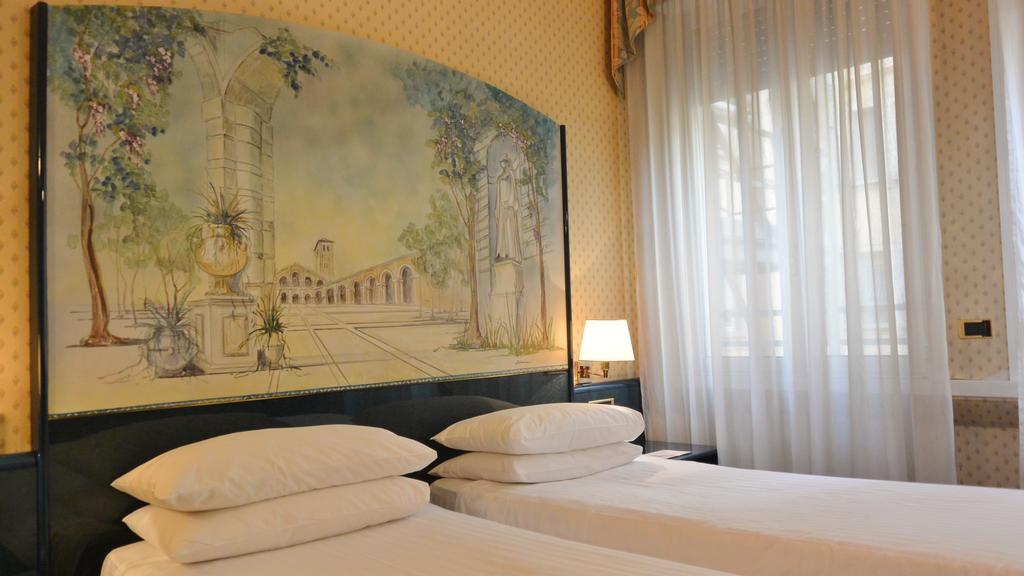 Ih Hotels Milano Ambasciatori Phòng bức ảnh